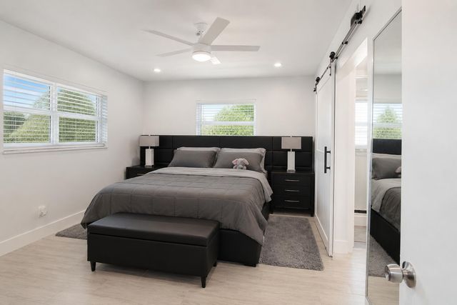 7787 Golf Cir Drive 301, Margate, FL 33063