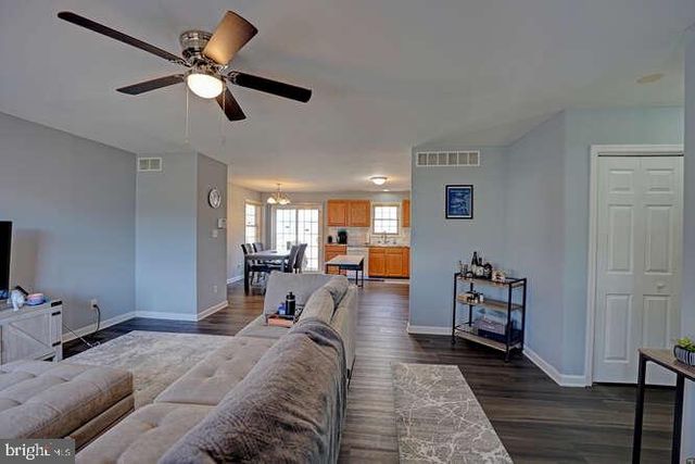 110 FOX DALE RD, Magnolia, DE 19962
