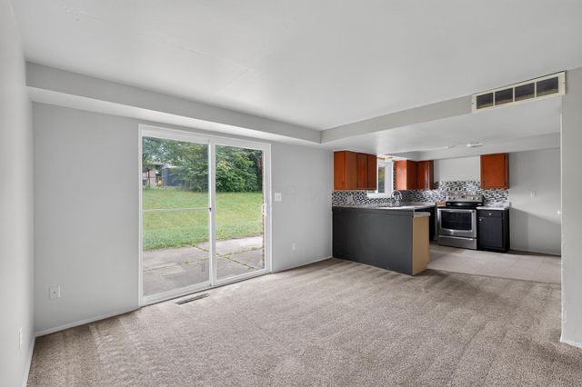 3556 Stockholm Road, Westerville, OH 43081