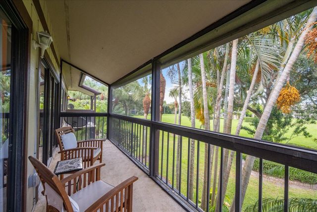 13334 Polo Club Road 329, Wellington, FL 33414
