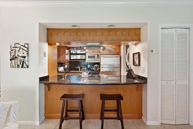13334 Polo Club Road 329, Wellington, FL 33414