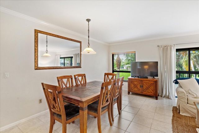 13334 Polo Club Road 329, Wellington, FL 33414
