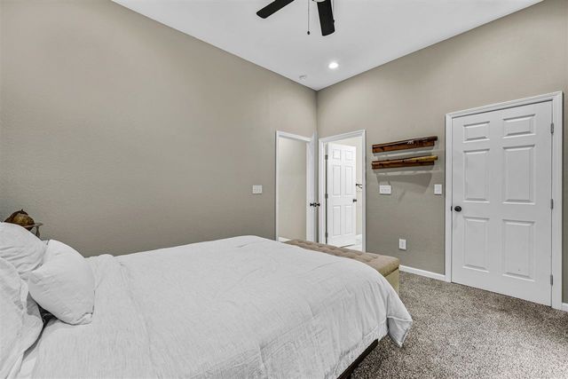 12420 SW Graclyn Ct, Lawton, OK 73505