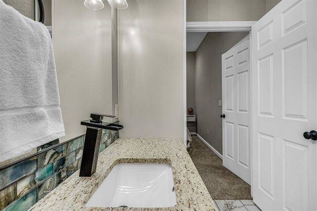 12420 SW Graclyn Ct, Lawton, OK 73505