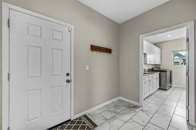 12420 SW Graclyn Ct, Lawton, OK 73505
