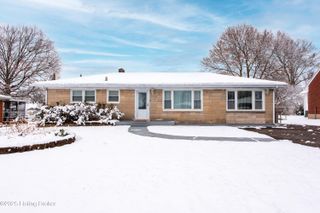 1337 Villa Park Dr, Louisville, KY 40219