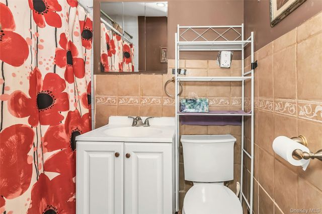 2121 Shore Parkway 3M, Brooklyn, NY 11214