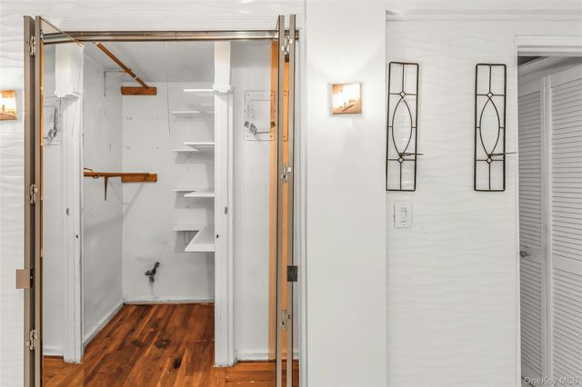 2121 Shore Parkway 3M, Brooklyn, NY 11214