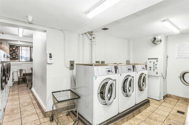 2121 Shore Parkway 3M, Brooklyn, NY 11214