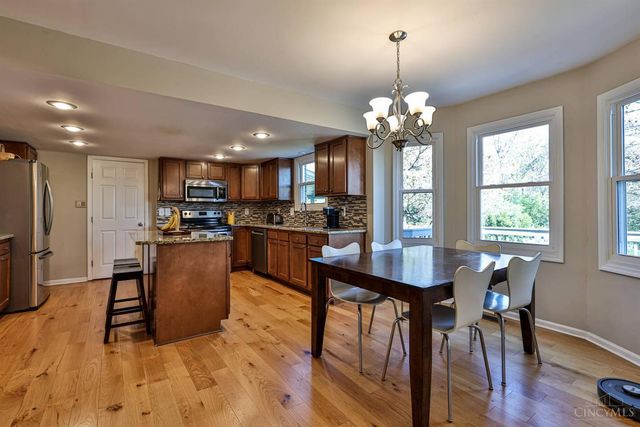 7230 Walnut Creek Drive, West Chester, OH 45069