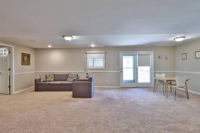 7230 Walnut Creek Drive, West Chester, OH 45069