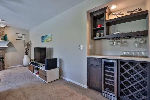 7230 Walnut Creek Drive, West Chester, OH 45069