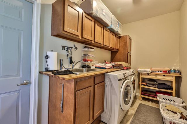 7230 Walnut Creek Drive, West Chester, OH 45069