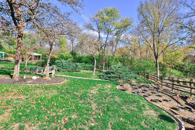 7230 Walnut Creek Drive, West Chester, OH 45069