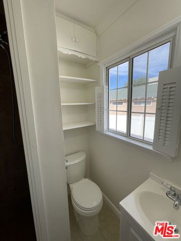 10631 Tinker Avenue, Tujunga, CA 91042