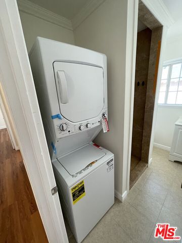 10631 Tinker Avenue, Tujunga, CA 91042