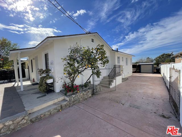 10631 Tinker Avenue, Tujunga, CA 91042