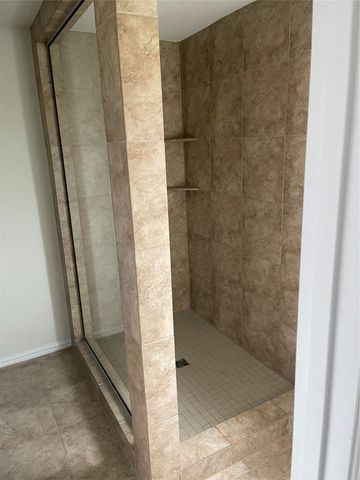 1819 Ryon Falls Drive, Richmond, TX 77469