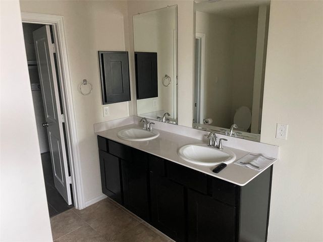 1819 Ryon Falls Drive, Richmond, TX 77469