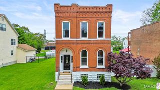 2733 Rutger Street, St Louis, MO 63104