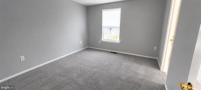 2561 ROBINSON PL, Waldorf, MD 20602