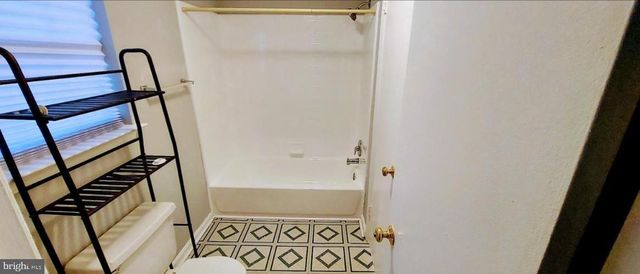2561 ROBINSON PL, Waldorf, MD 20602