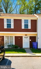 2561 ROBINSON PL, Waldorf, MD 20602