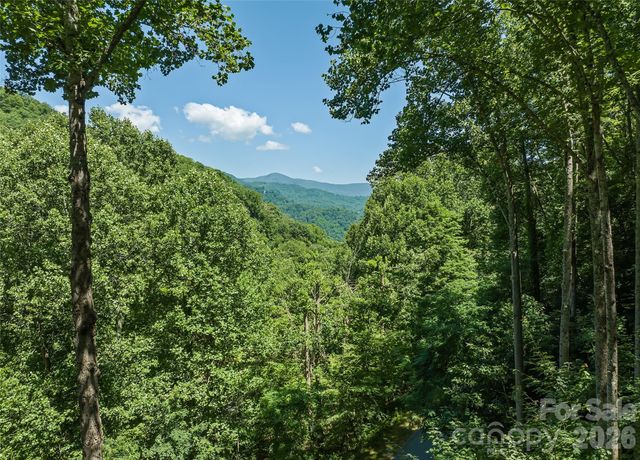26 Tawodi Trail, Maggie Valley, NC 28751