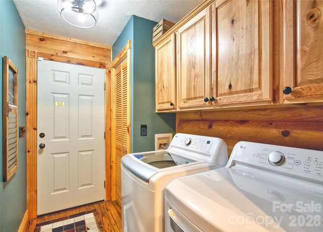 26 Tawodi Trail, Maggie Valley, NC 28751