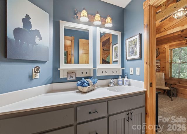 26 Tawodi Trail, Maggie Valley, NC 28751