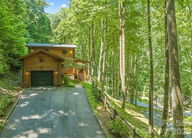 26 Tawodi Trail, Maggie Valley, NC 28751