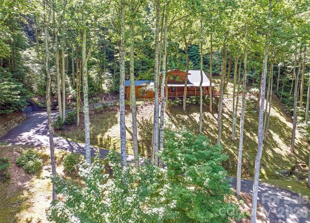 26 Tawodi Trail, Maggie Valley, NC 28751