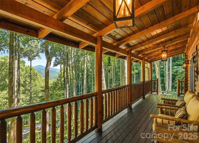 26 Tawodi Trail, Maggie Valley, NC 28751
