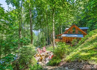 26 Tawodi Trail, Maggie Valley, NC 28751