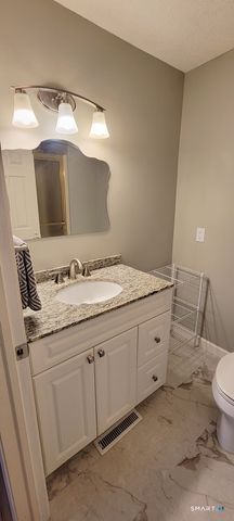 20 Wolf Hill Road 10C, Wolcott, CT 06716