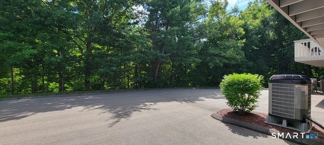 20 Wolf Hill Road 10C, Wolcott, CT 06716