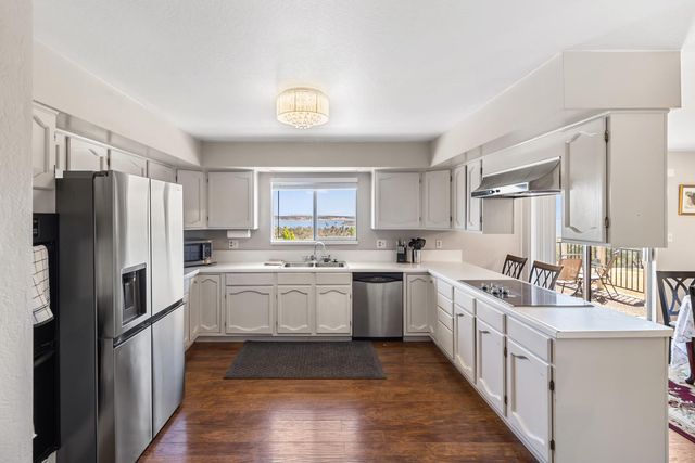 3460 Lakeview Dr, Ione, CA 95640