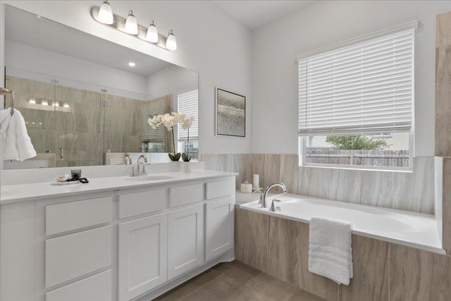 271 Eclipse DR 67, Austin, TX 78737