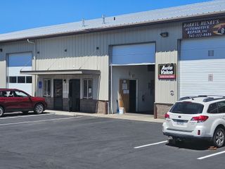 840 SE Woodland Boulevard 115, Bend, OR 97702