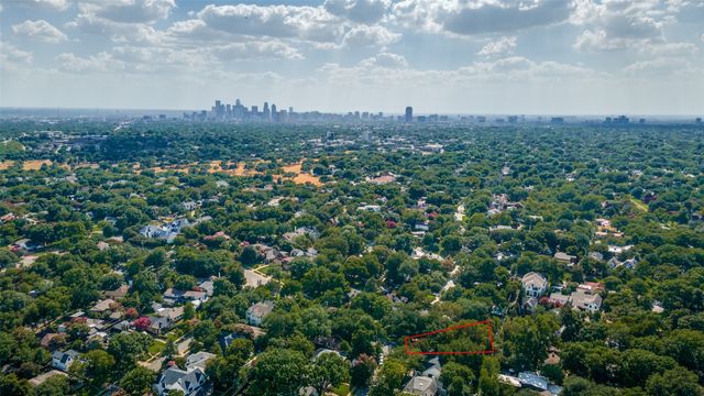 6903 Pasadena Avenue, Dallas, TX 75214