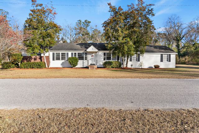 115 Rowes Pump Drive, Rowesville, SC 29133
