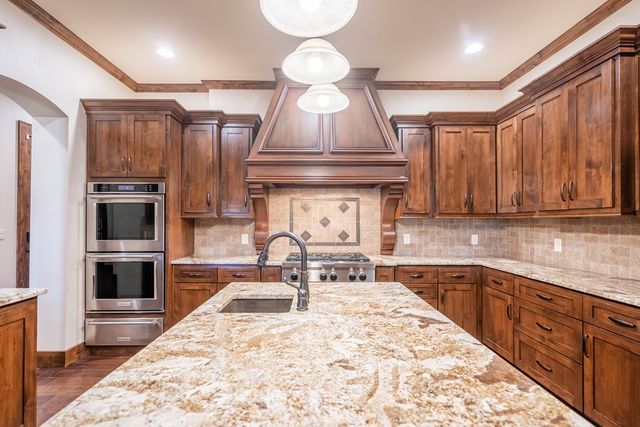 402 Bella Vista Circle, Odessa, TX 79765