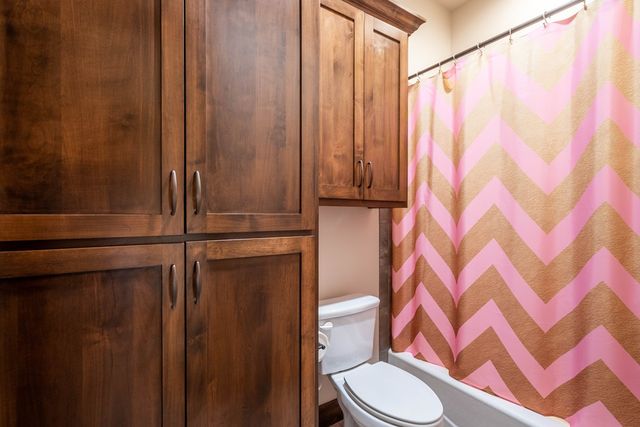 402 Bella Vista Circle, Odessa, TX 79765