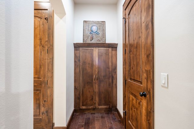 402 Bella Vista Circle, Odessa, TX 79765