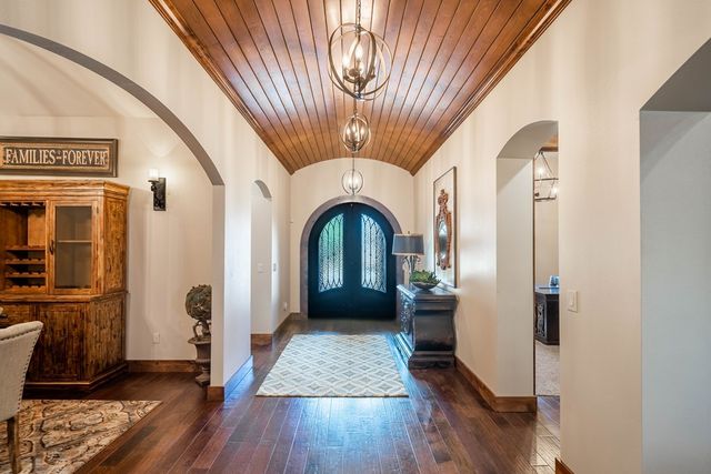 402 Bella Vista Circle, Odessa, TX 79765