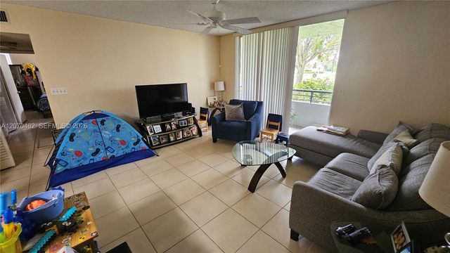 931 Lyons Road 4102, Coconut Creek, FL 33063