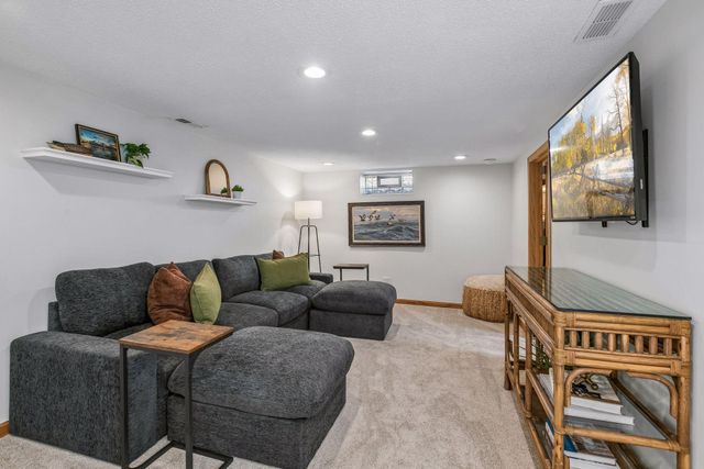 3331 Virginia Avenue S, Saint Louis Park, MN 55426