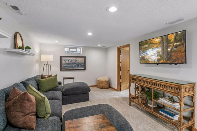 3331 Virginia Avenue S, Saint Louis Park, MN 55426