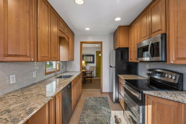 3331 Virginia Avenue S, Saint Louis Park, MN 55426