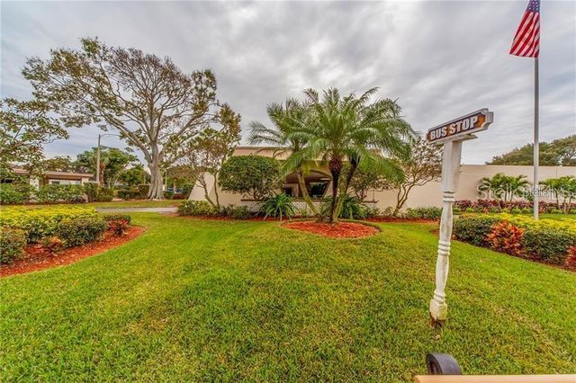 5603 80TH STREET N 216, St Petersburg, FL 33709